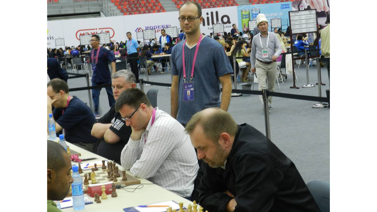 [Image of Scott and the Rest of the NZ Team in Round 7 of the 2016 Chess Olympiad]